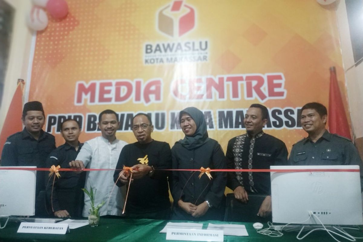 Bawaslu Kota Makassar luncurkan PPID guna mudahkan informasi kepemiluan