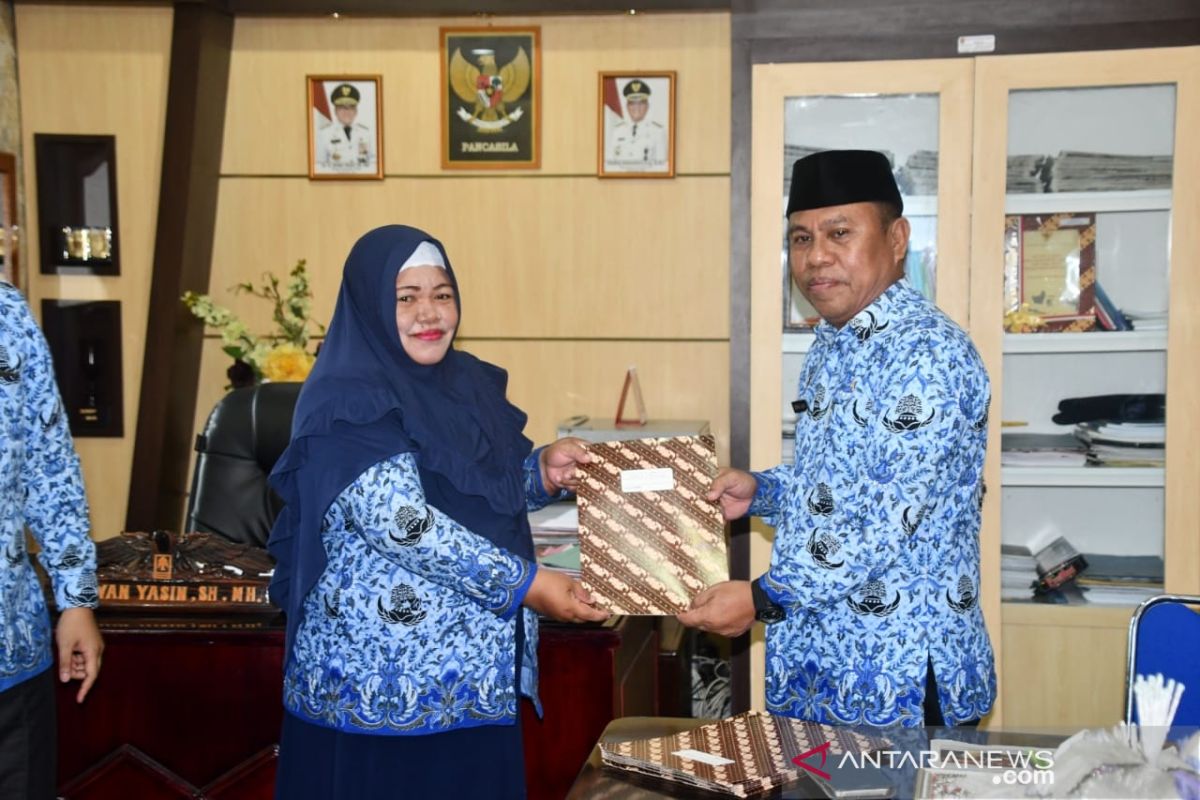 Sekda Gorontalo Utara minta ASN jaga performa pelayanan