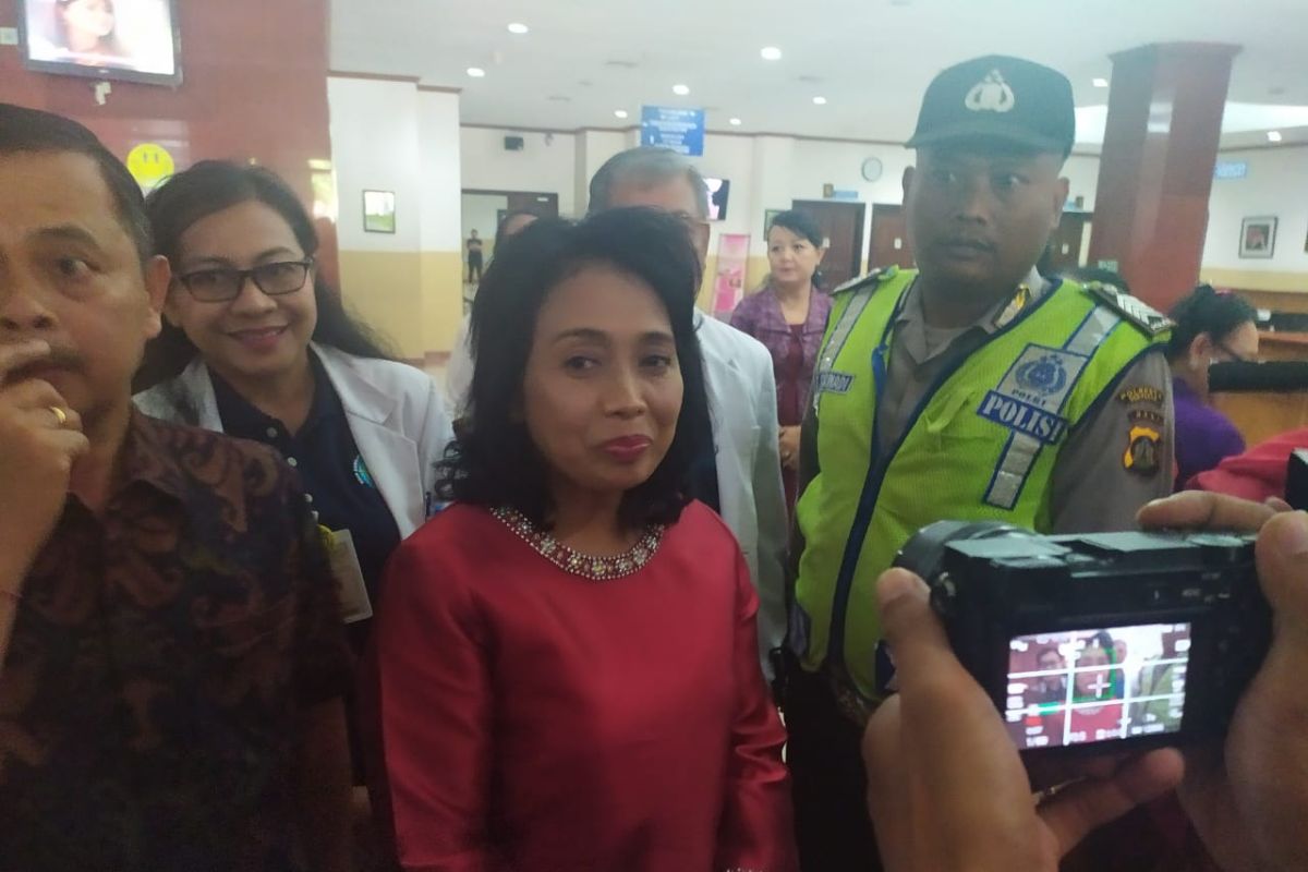 Menteri PPPA jenguk balita korban penganiayaan di RSUP Sanglah