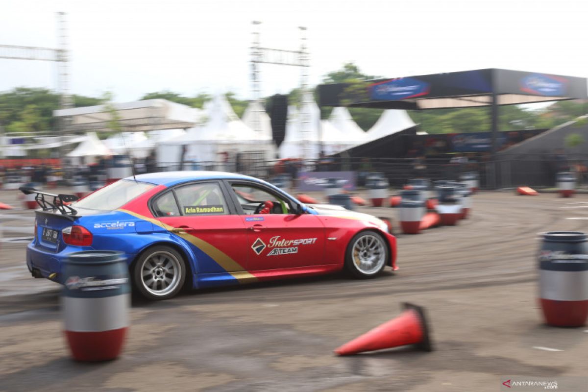 Ingin menjadi "drifter" profesional? Ini rahasianya