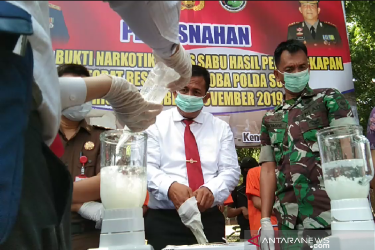 SE Sulawesi police destroy almost 19 kg of crystal meth