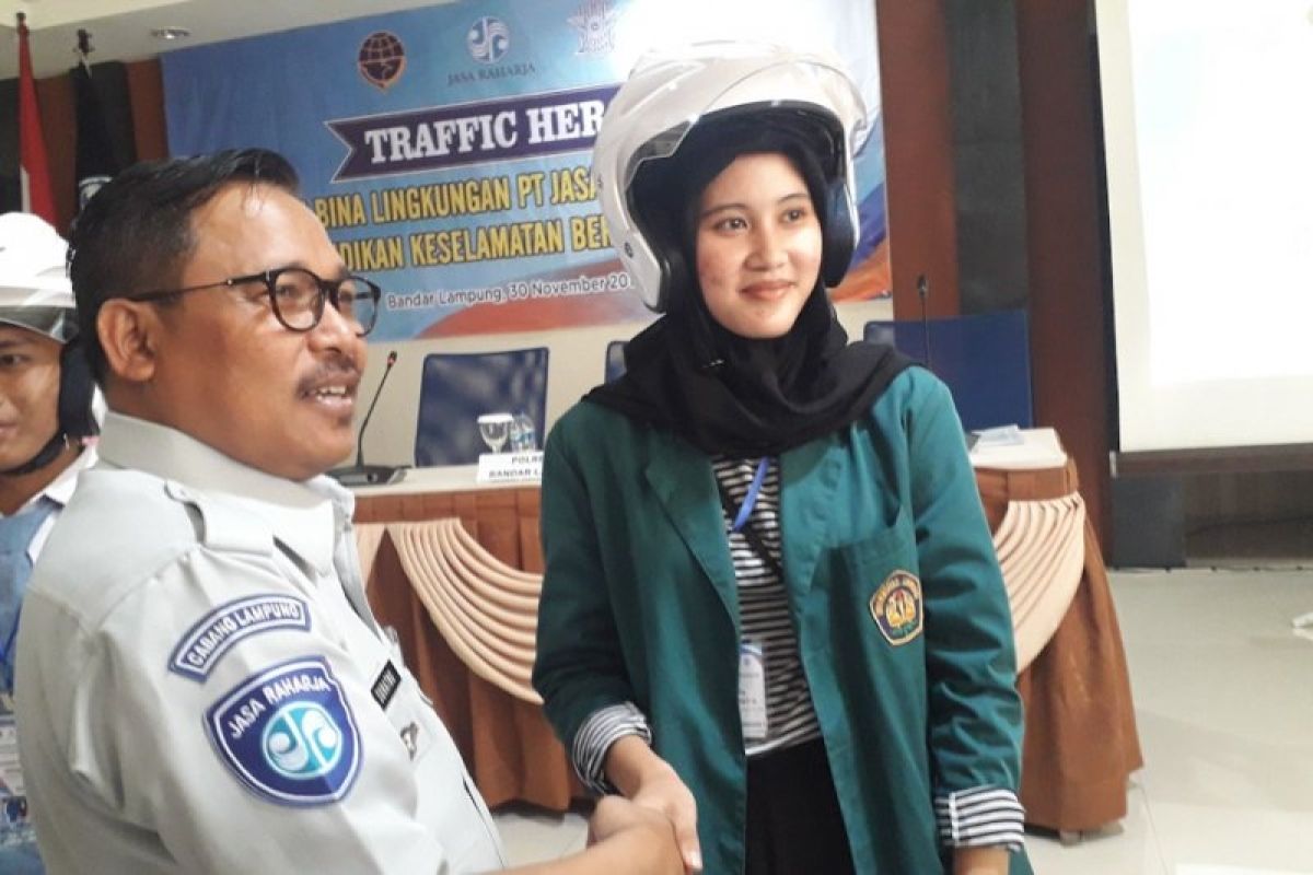 Jasa Raharja edukasi 100 siswa tentang keselamatan berlalu lintas