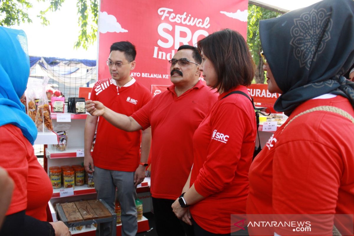 Tumbuhkan UKM, Pemprov Jatim ajak gerakan belanja dekat rumah