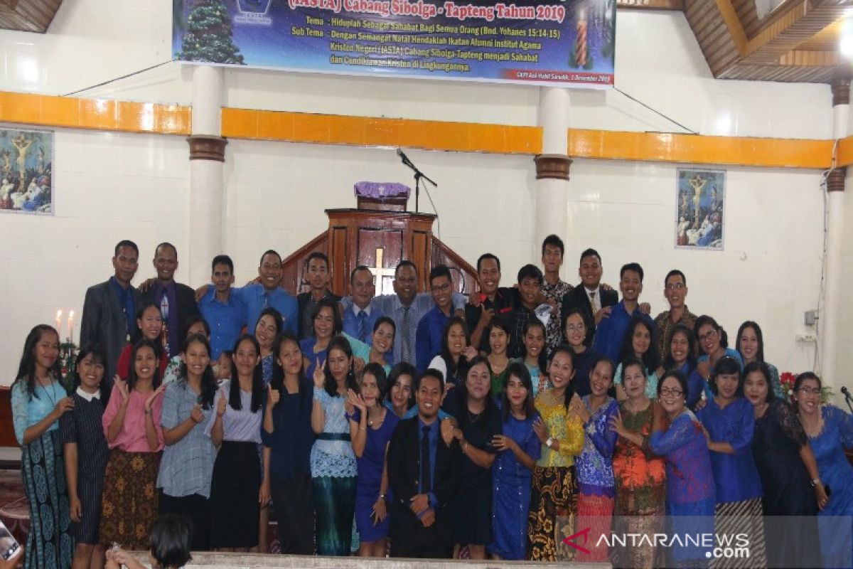 IASTA wilayah Sibolga-Tapteng semakin kompak melalui perayaan Natal alumni