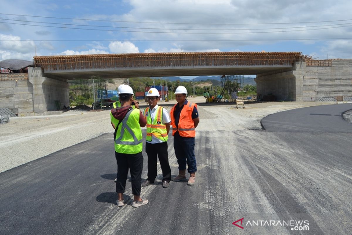 Proyek jalan layang Pantoloan benrilai Rp85 miliar segera beroperasi