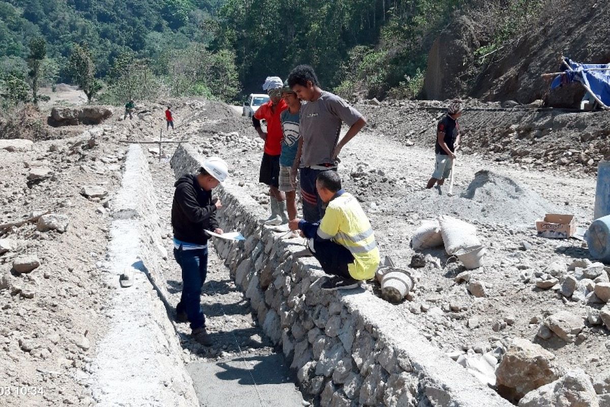 Akses Jalan Peruak Naga Talonang kembali berfungsi