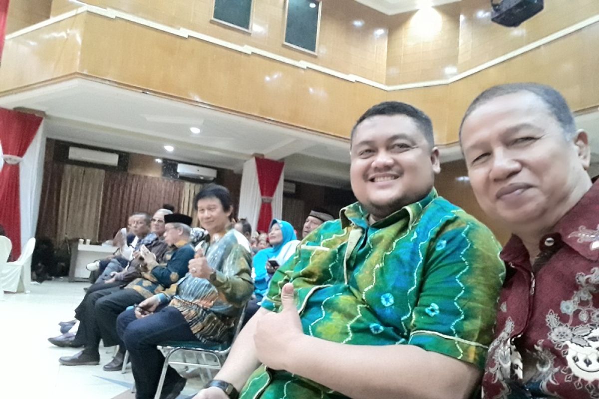 Indrawansyah Syarkowi pemuda Riau yang mencintai etnis Banjar