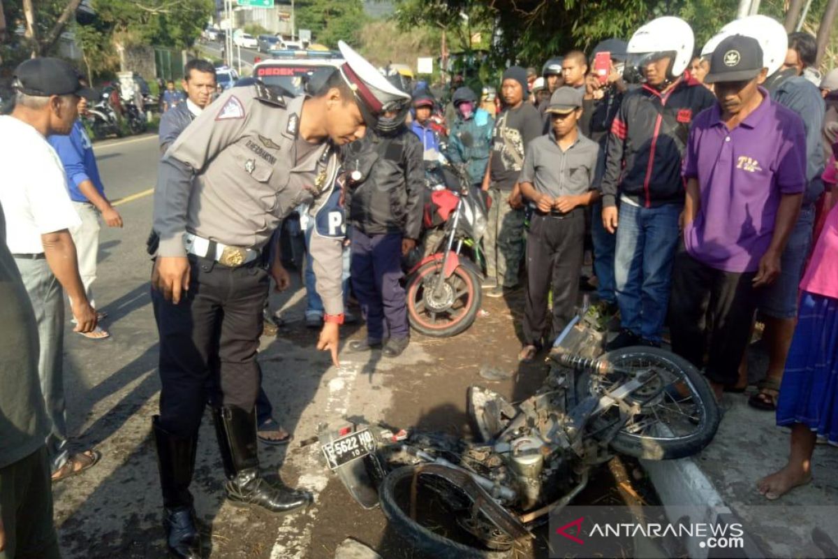 Polisi: Korban tewas akibat tabrakan di Puncak tanpa identitas