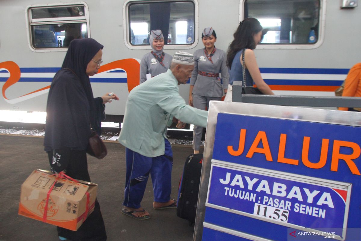 Jelang libur Natal, tiket KA ekonomi Malang-Jakarta ludes