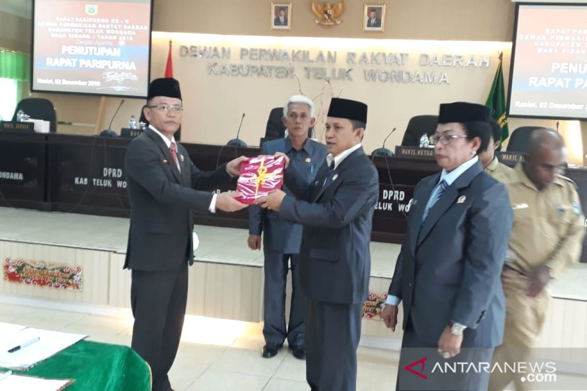 Wondama proyeksikan pendapatan tahun 2020 capai Rp1 triliun