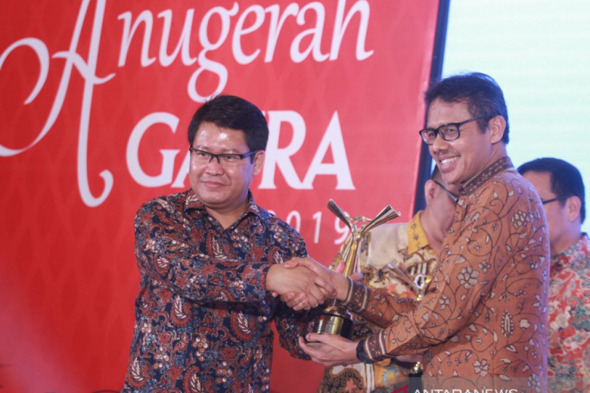 Pemprov Sumbar terima penghargaan dari Gatra, kategori optimalisasi anggaran