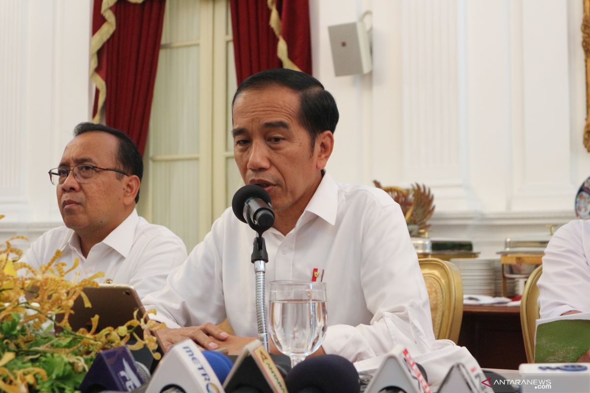 Jokowi: Saya tegaskan lagi, Kartu Pra Kerja bukan untuk gaji pengangguran