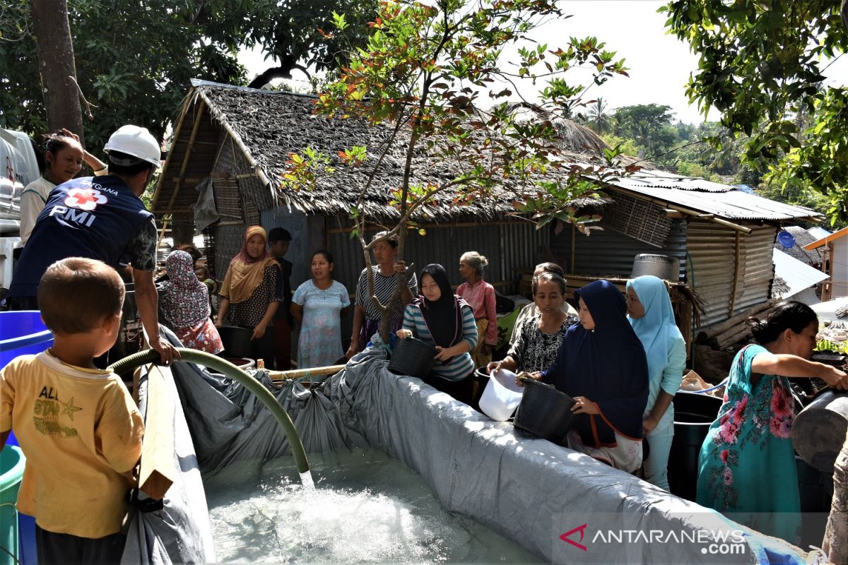 PMI Lombok Utara distribusikan air bersih untuk korban gempa