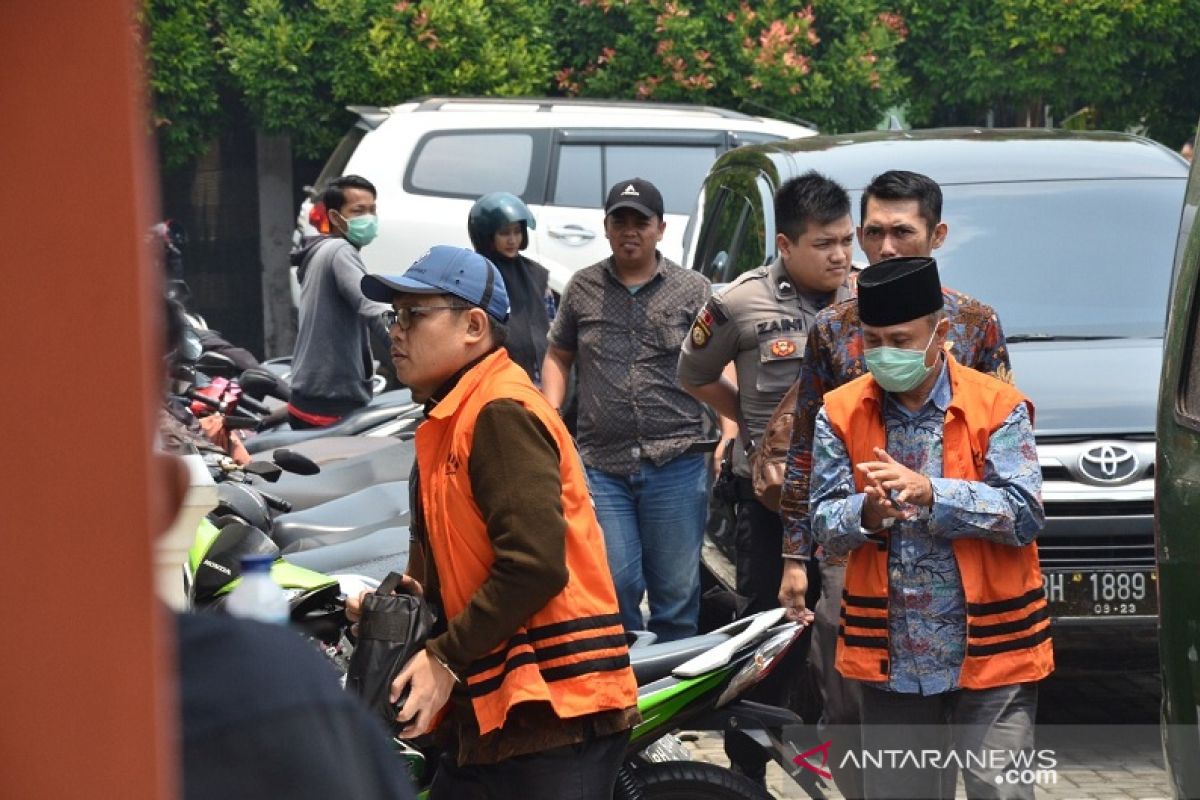 Pengadilan Tipikor Jambi jadwalkan sidang tiga tersangka suap APBD