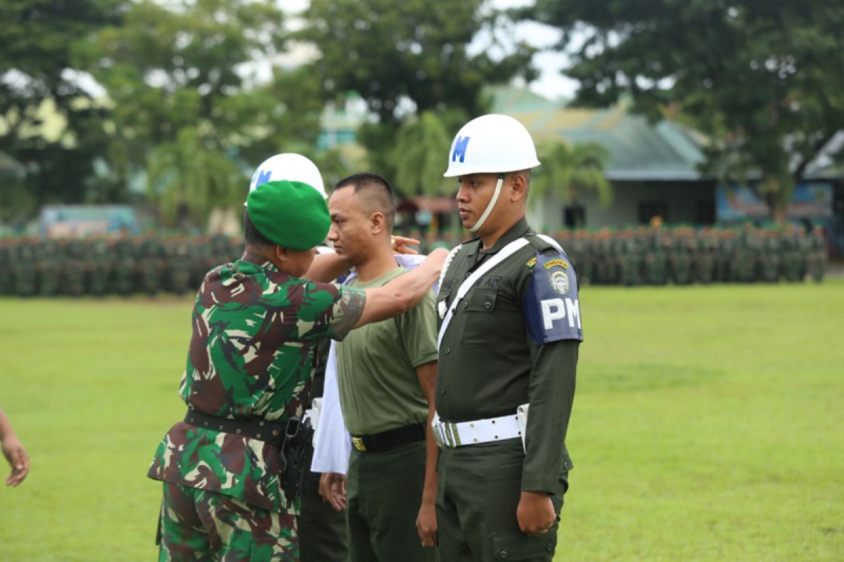 Seorang prajurit TNI dipecat karena  terlibat narkoba
