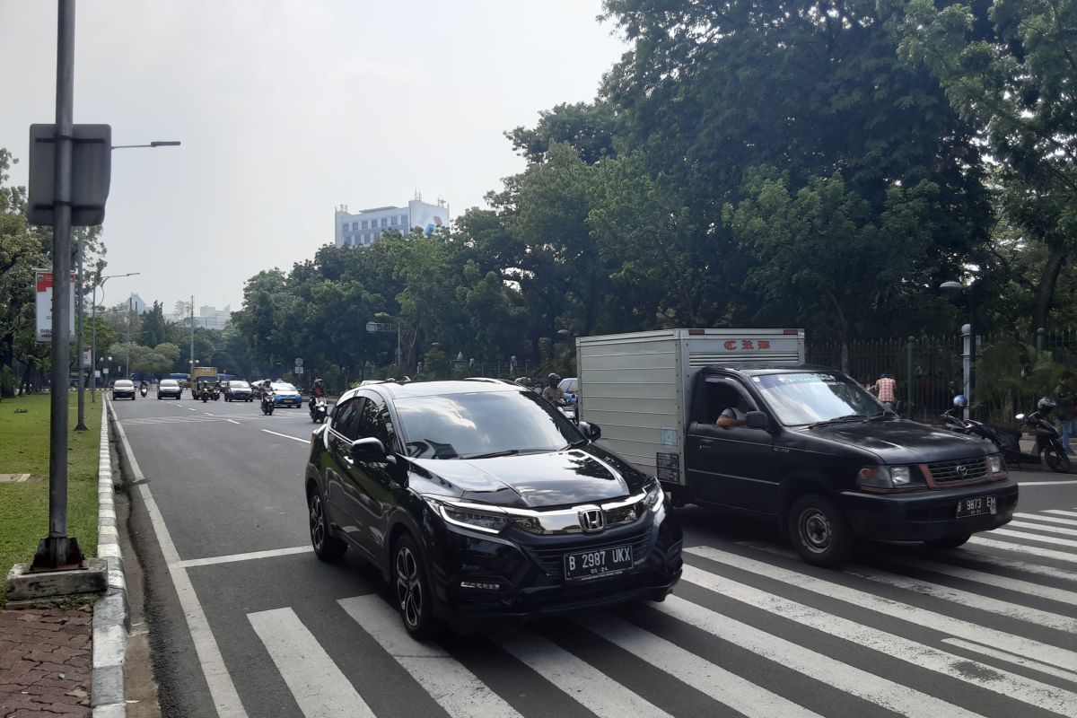 Lalu lintas di sekitar tempat ledakan Monas lancar