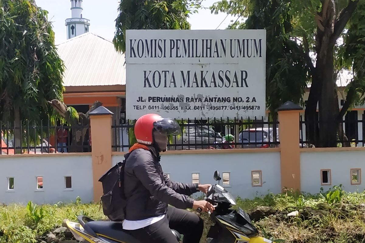 KPU Makassar percepat tahapan perseorangan Pilkada serentak 2020