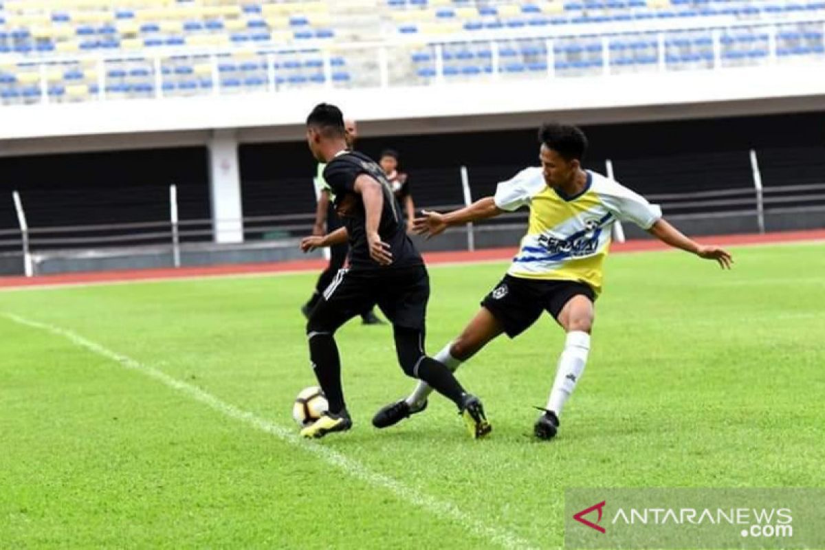 Tim Sepak Bola Dewan Kota Pulau Pinang - Kota Medan gelar pertandingan persahabatan