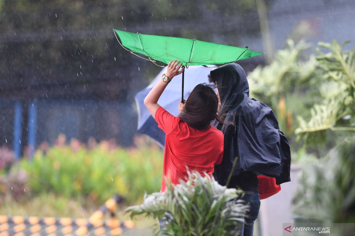 KBRI Filipina: Tidak laporan kontingen Indonesia terimbas badai