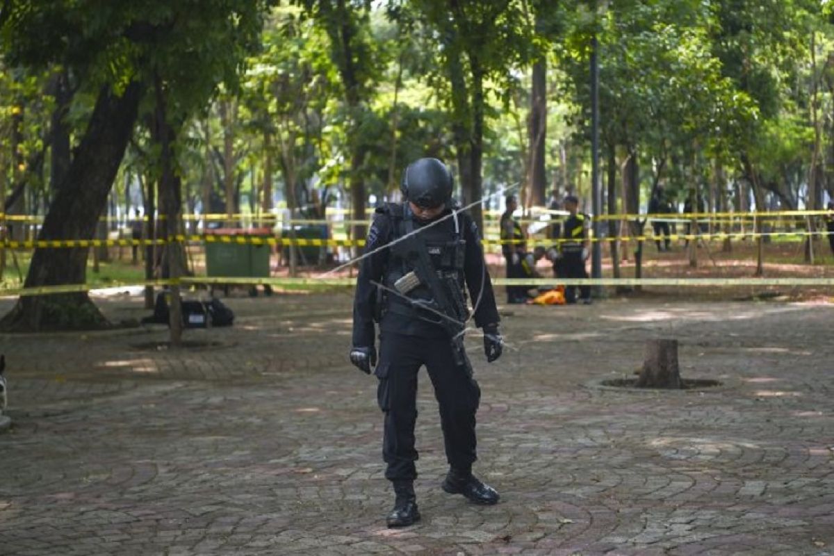 Two TNI personnel become eye witnesses of Monas Square blast