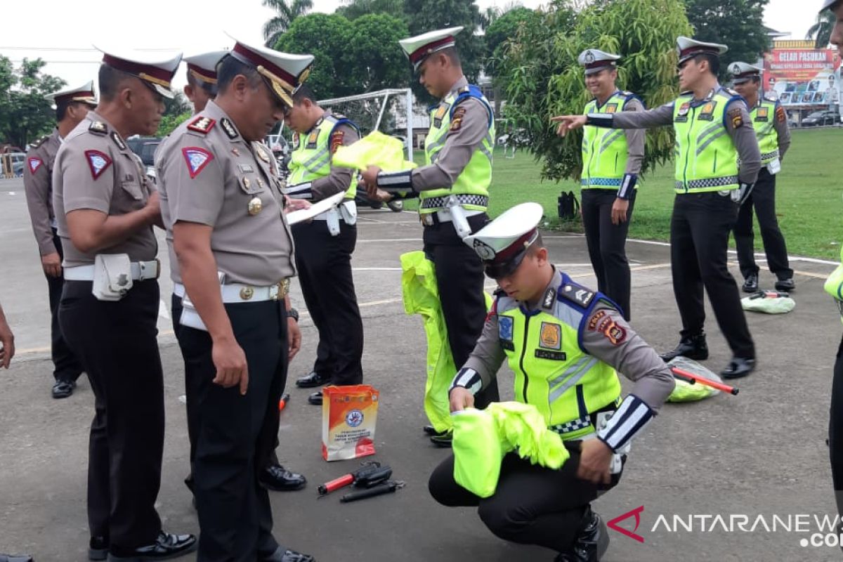 Ditlantas Polda Jambi cek kelengkapan lapangan para personel