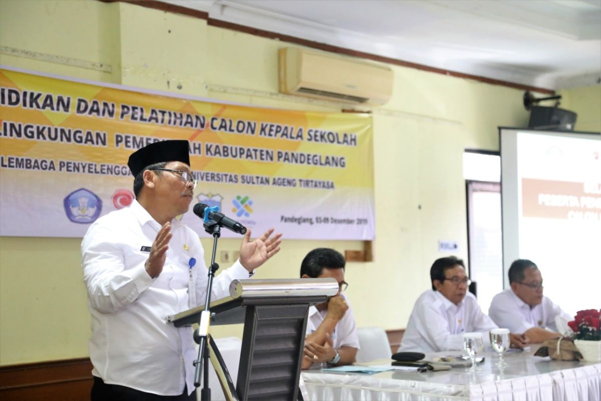 93 calon kepala SD dan SMP di Pandeglang Ikuti Diklat