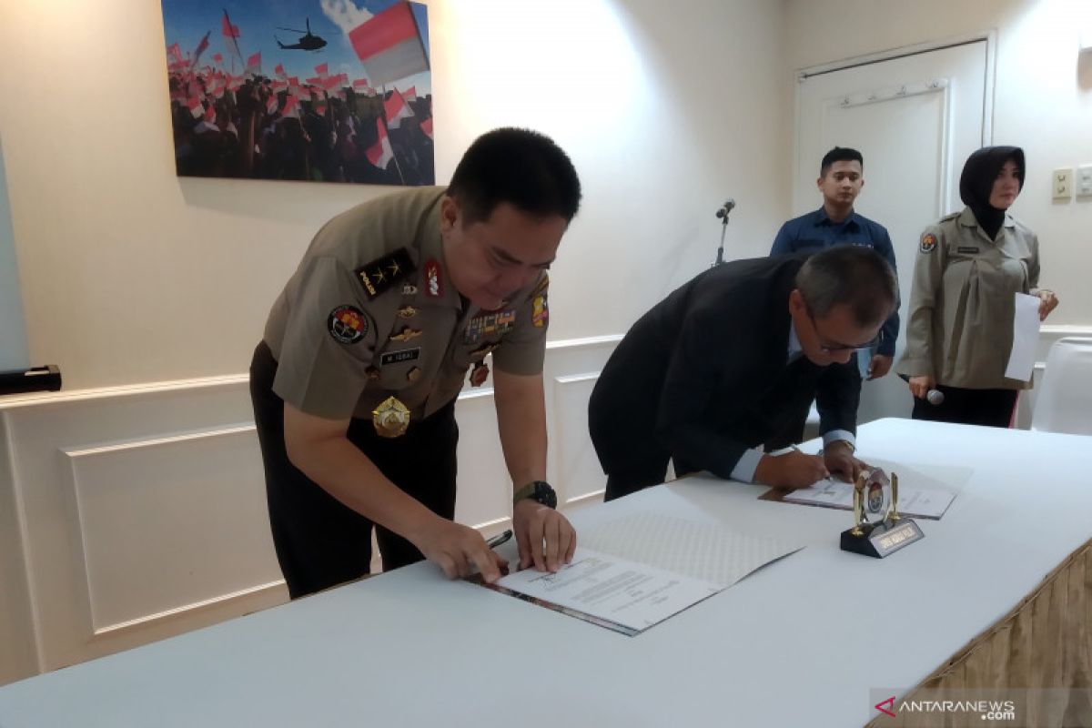 Polri-LKBN Antara  MoU bidang kehumasan