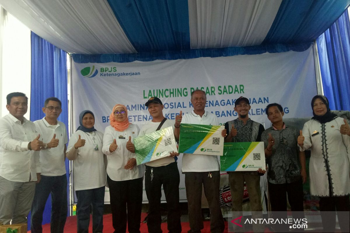 BPJS Ketenagakerjaan  gaet pedagang pasar di Palembang jadi peserta