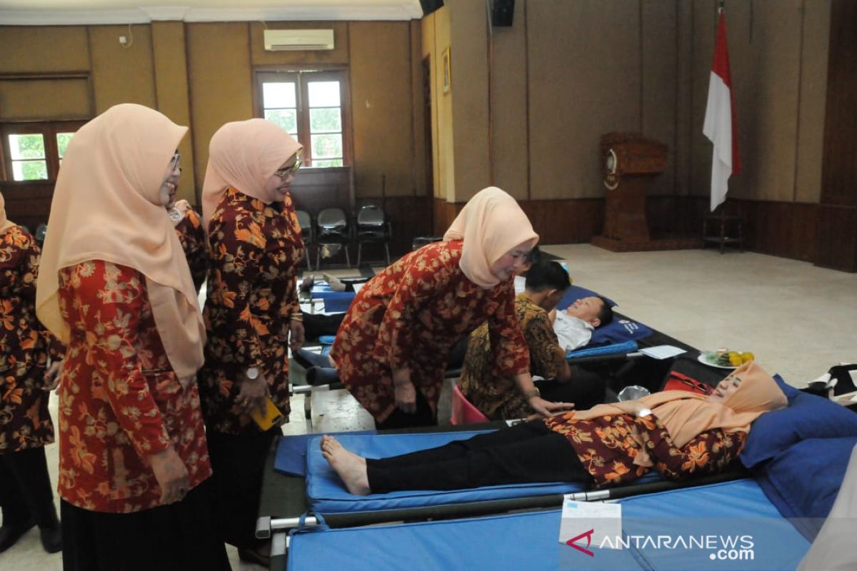 DWP Kabupaten Lebak kumpulkan puluhan kantong darah