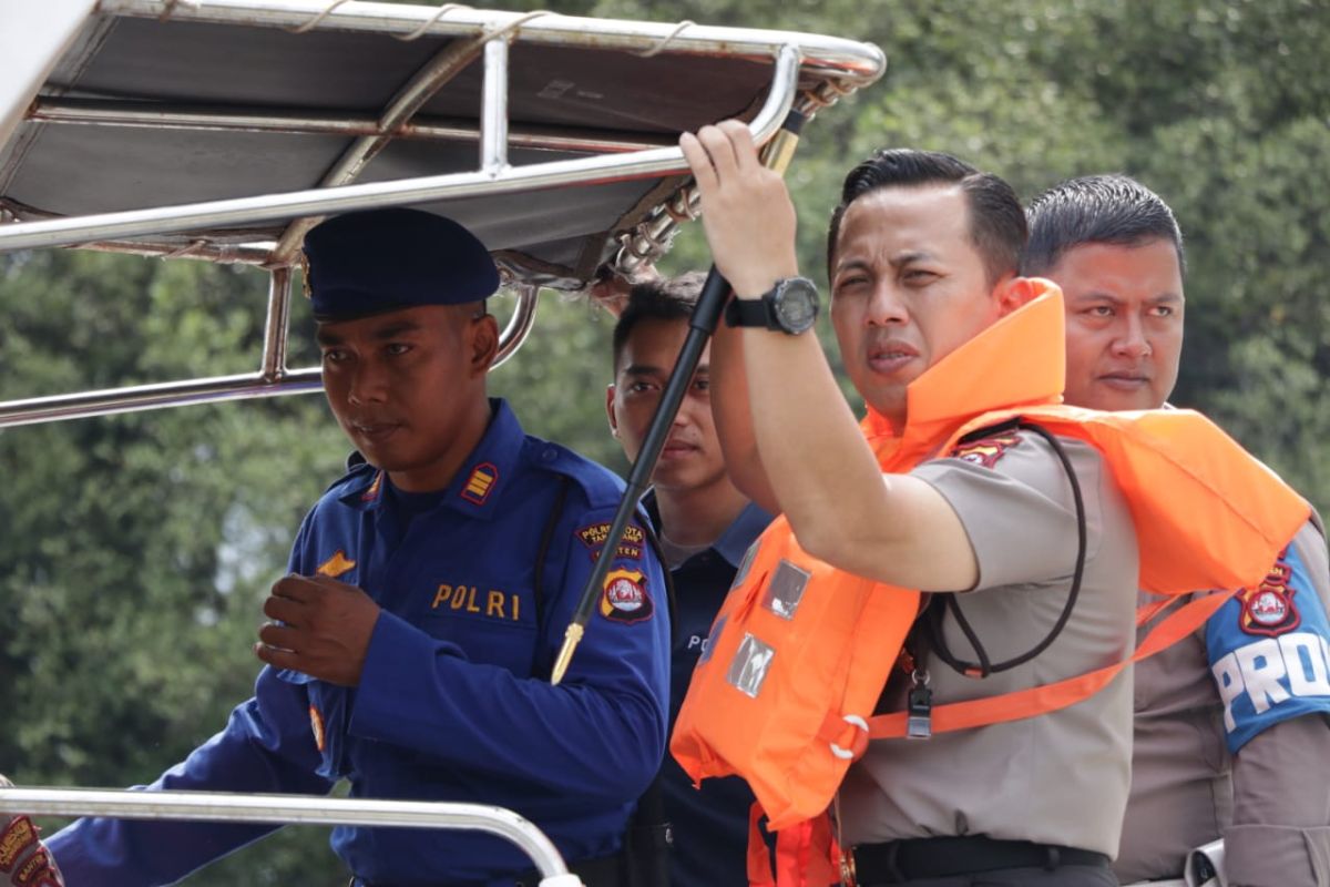 Cuaca cepat berubah, Polresta Tangerang tingkatkan patroli perairan