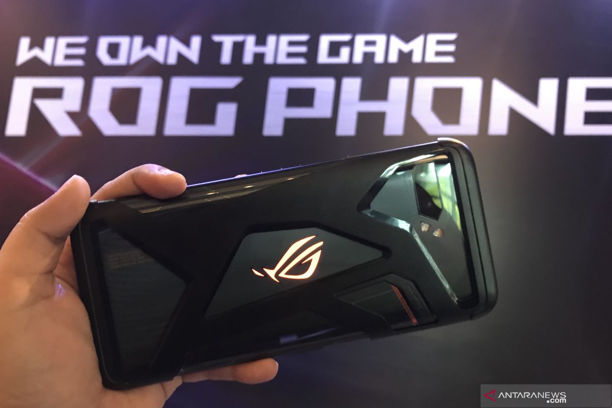 Asus percaya diri ROG Phone II bukan pesaing Xiaomi Black Shark