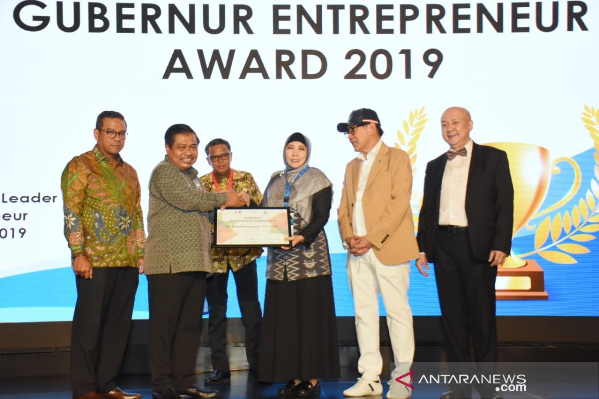 Gubernur NTB meraih Regional Leader Entrepreneur Awards