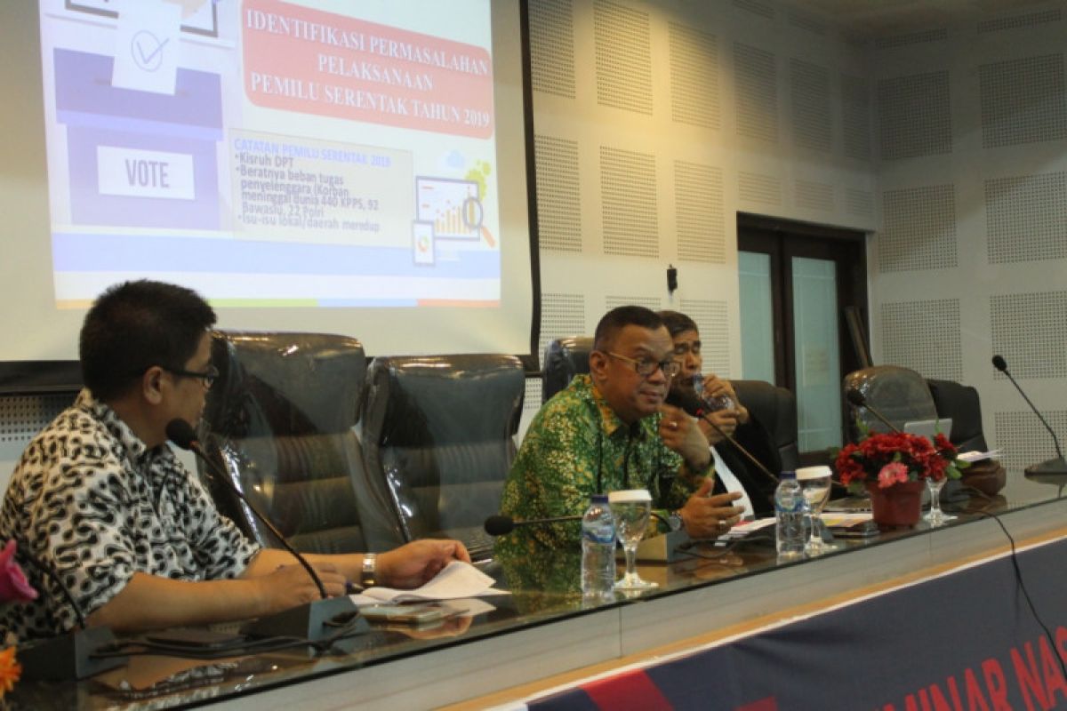 Bawaslu bersama Unhas Gelar Seminar Nasional Bahas Evaluasi Pemilu 2019