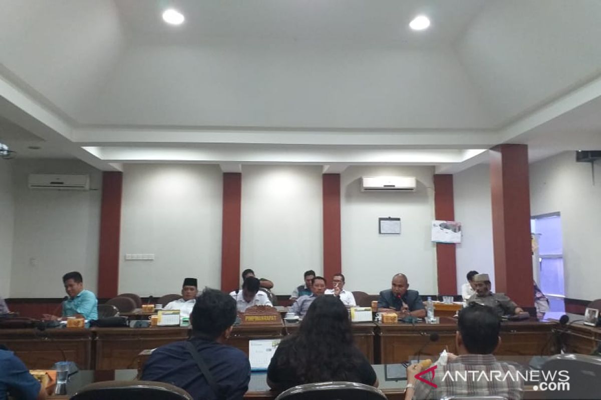 DPRD Belitung: kelangkaan elpiji akibat pengangkutan tertunda