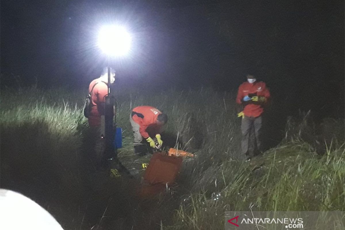 Warga Karimun dihebohkan mayat dalam semak, diduga perempuan