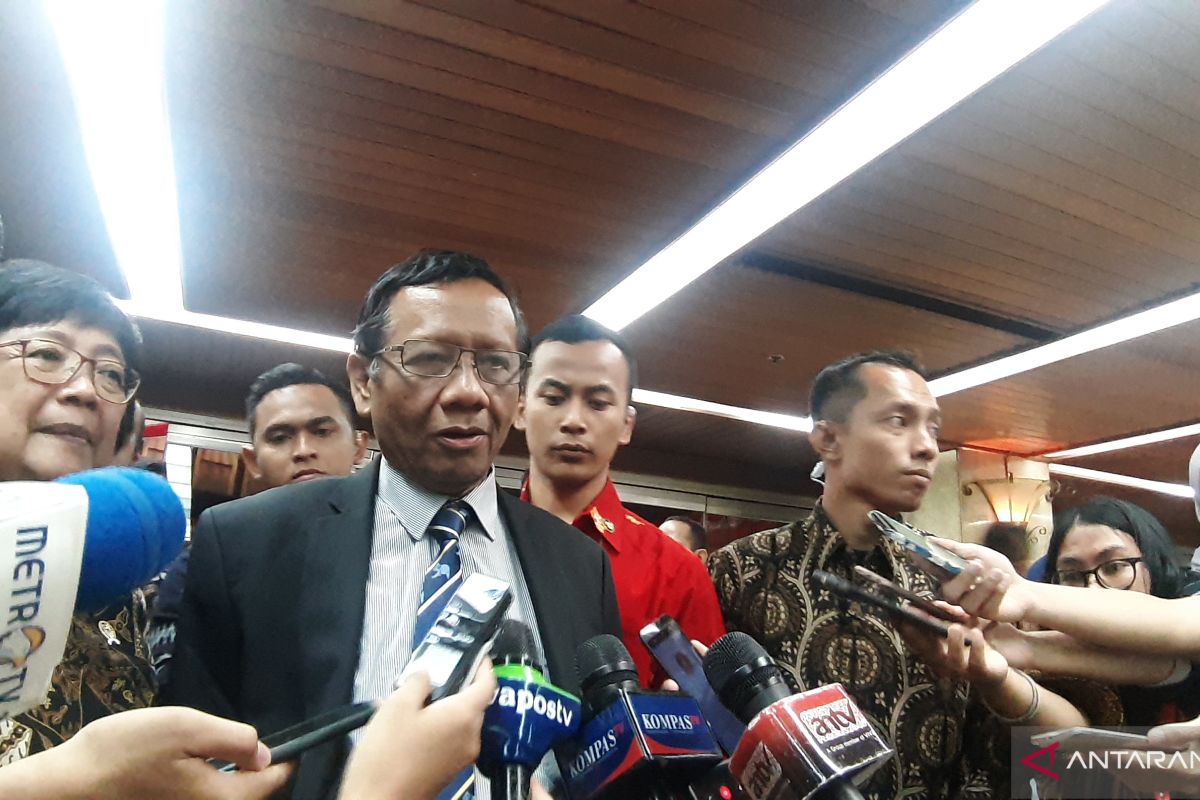 Mahfud: Rakor gabungan kementerian bahas evaluasi dan antisipasi karhutla