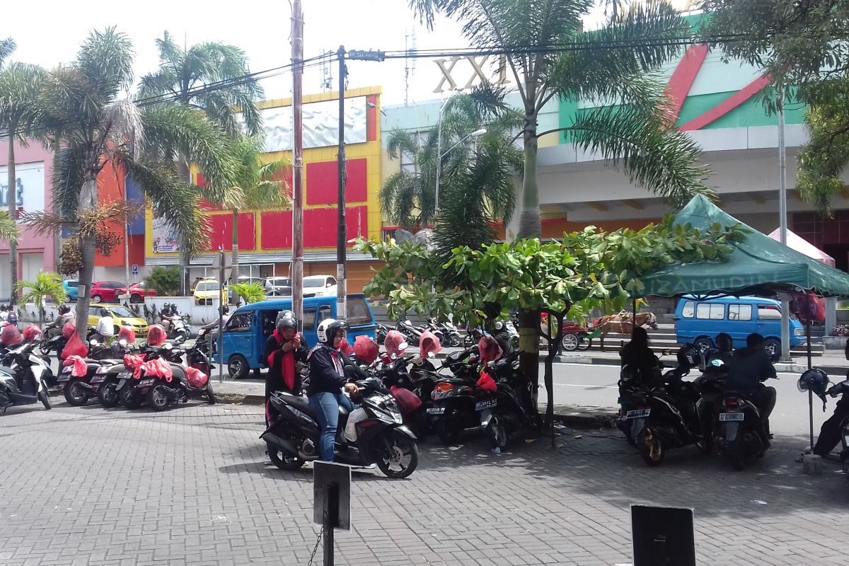 Dishub Ternate sediakan portal elektronik di kawasan Jatiland Mall dukung PAD