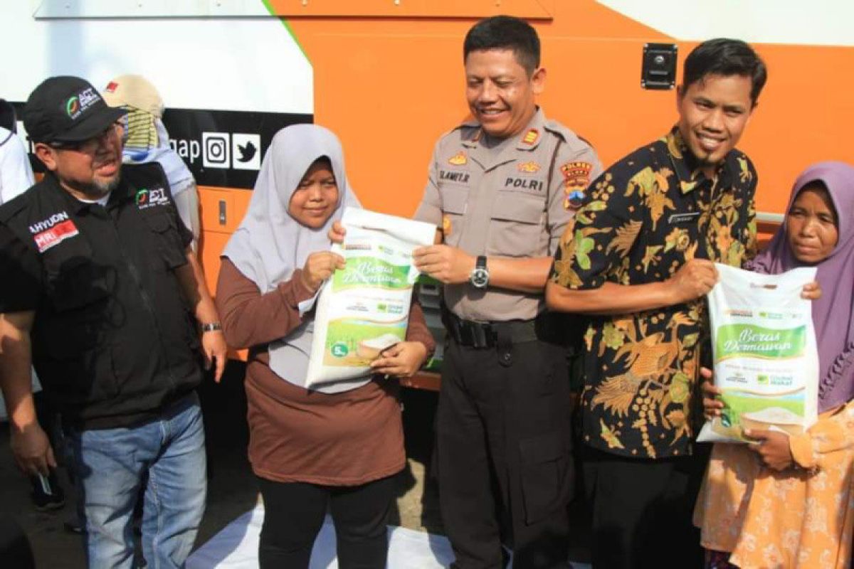 Peluncuran Humanity Rice Truck ACT disambut meriah oleh warga Desa Jipang Blora