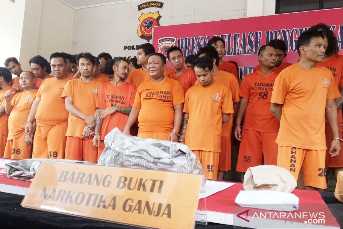 Bogor police apprehend 51 drug lords, dealers within 10 days