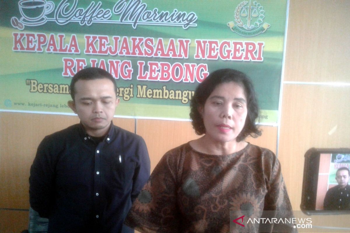 Korupsi dana desa, Kejari Rejang Lebong cari mantan kades DPO