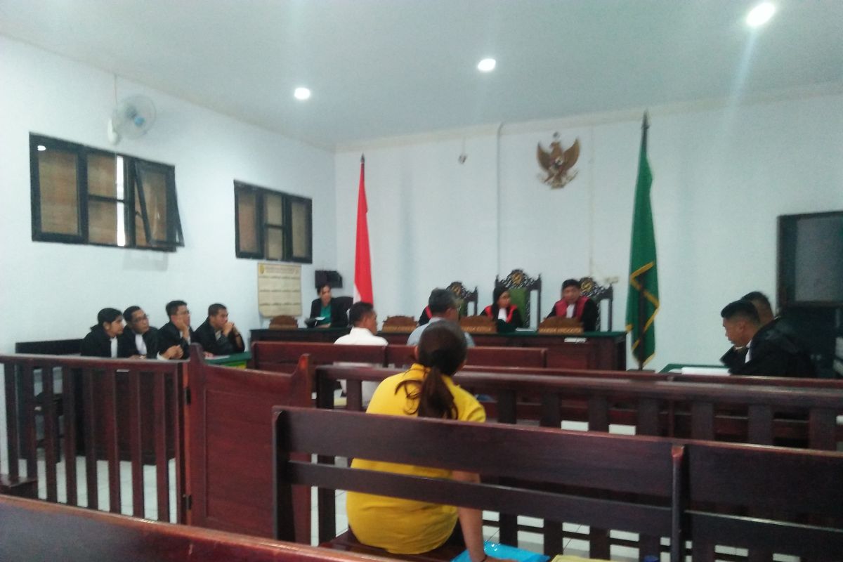 PH minta ancaman hukuman dua tedakwa korupsi diperingan