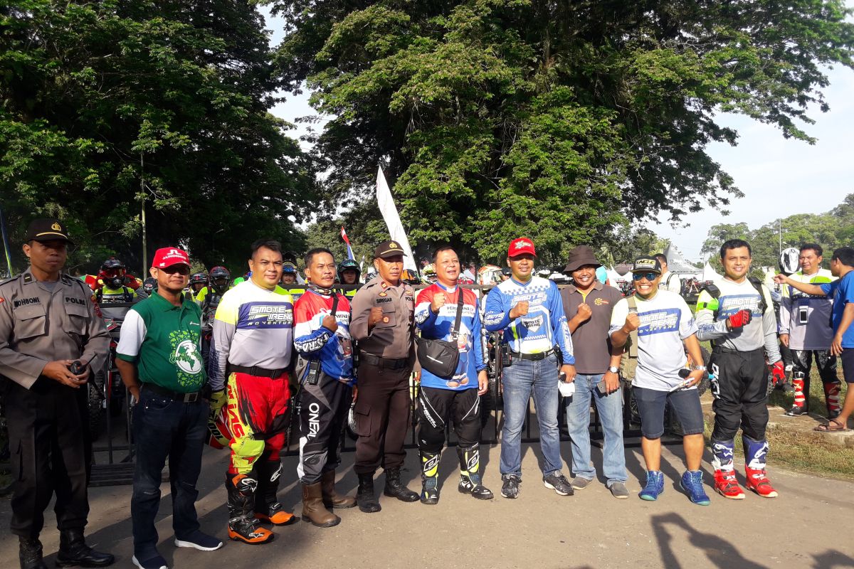 Ribuan rider ikuti 'Seharian Bahayau di Tanjung'
