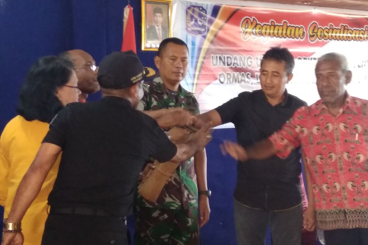 Bakesbangpol Biak Numfor dorong penguatan kemitraan ormas dan pemda