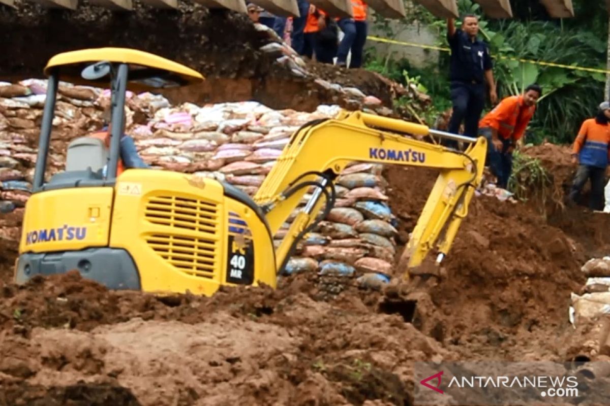 PT KAI targetkan perbaikan jalur KA Pangrango selesai sehari