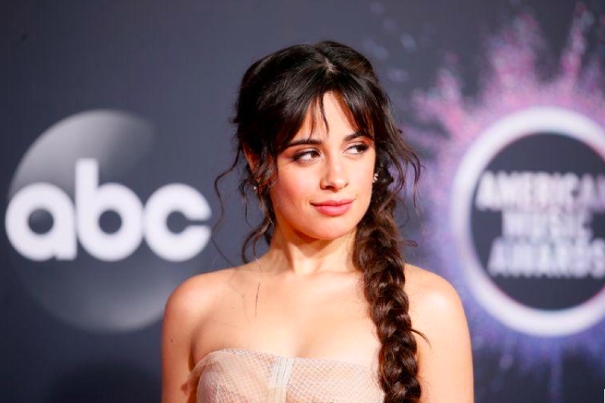 Camila Cabello bilang album "Romance" tentang jatuh cinta