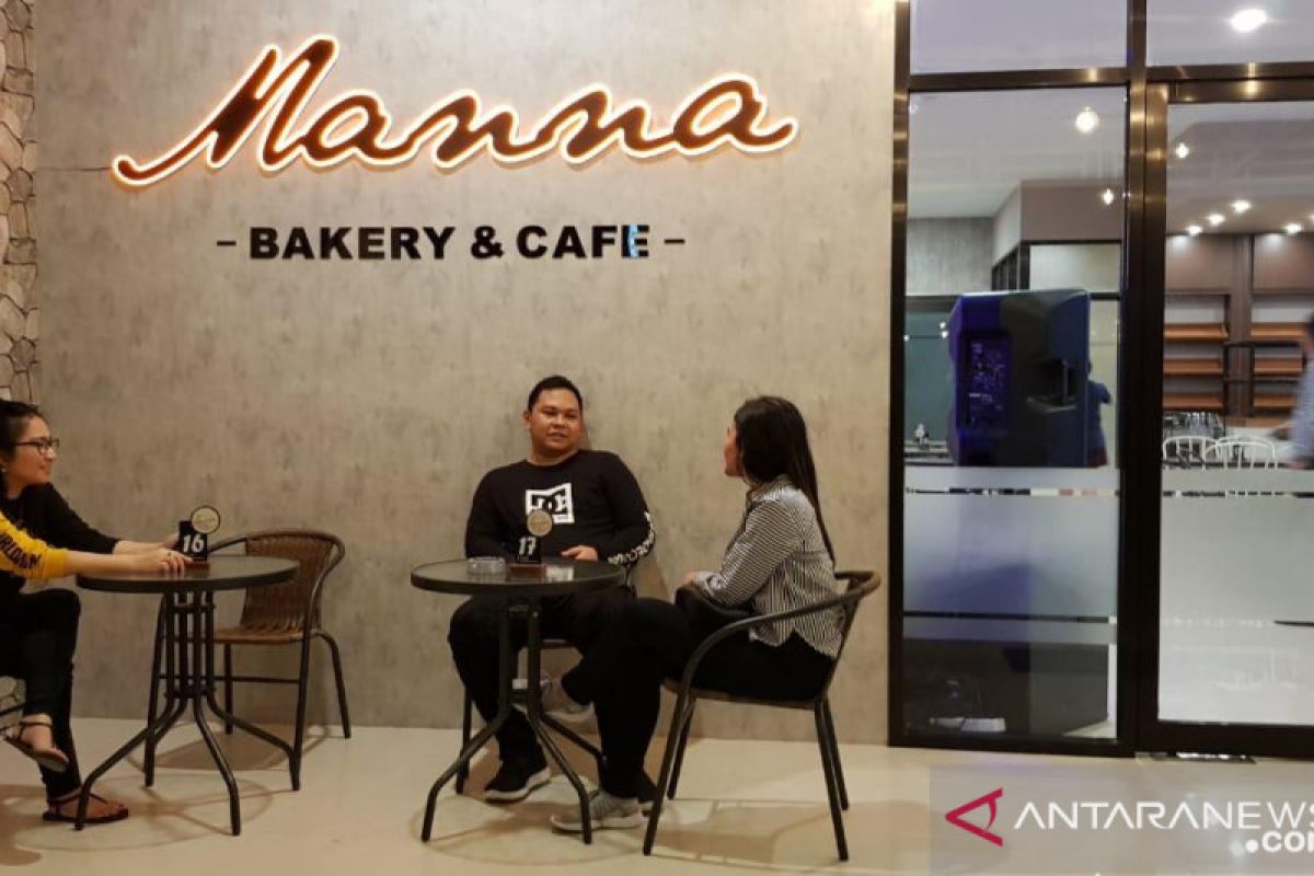 Manna Bakery & Cafe hadirkan konsep kekinian dan terjangkau