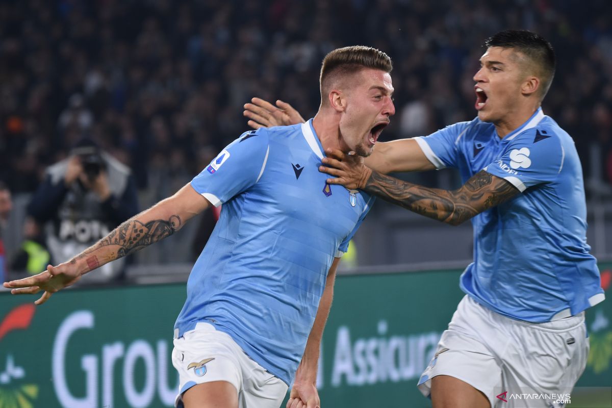 Lazio pecundangi Juventus 3-1 dan menjadi kekalahan pertama musim ini