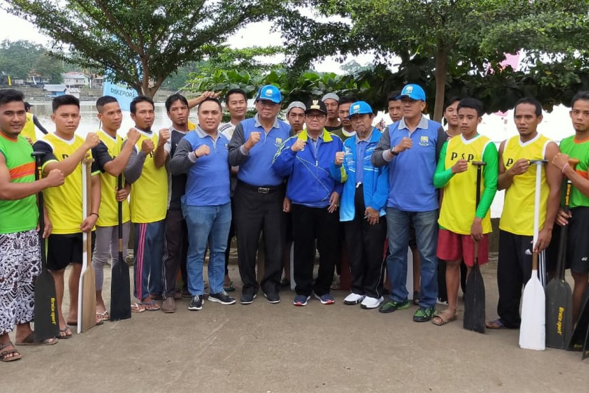 Waka DPRD berharap lomba perahu di Danau Sipin mampu tarik wisatawan