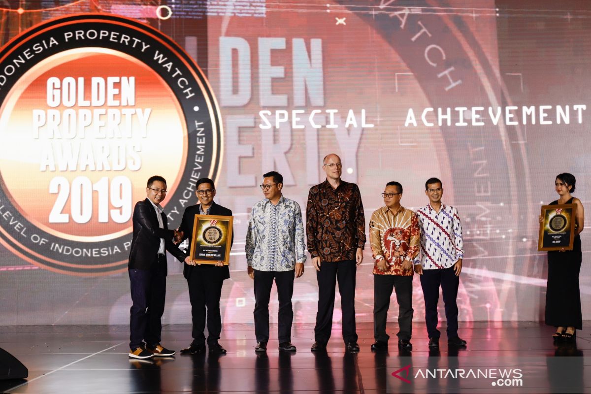 Paramount Land raih penghargaan Golden Property Awards 2019