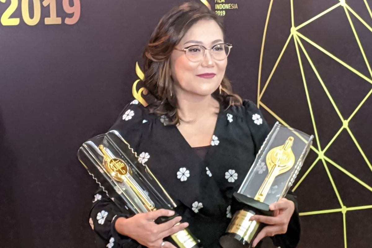 Dua piala Penulis Skenario Terbaik FFI 2019 diraih Gina S. Noer